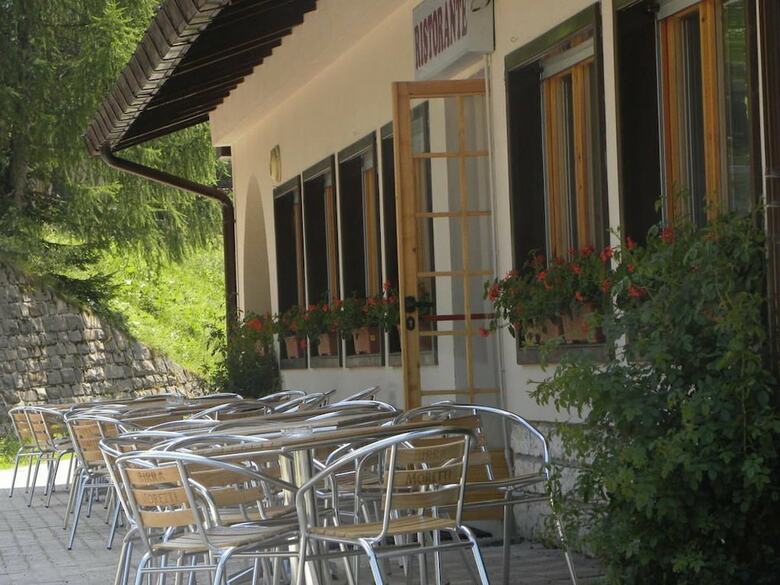 Hotel Des Alpes