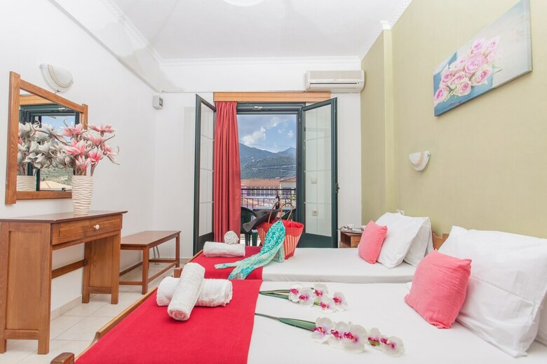 Apartamentos Ionion Maisonettes And Studios