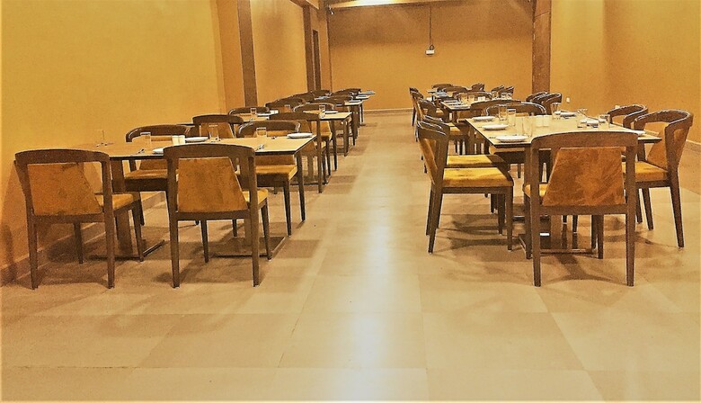 Genx Surat By 1589 Hotels