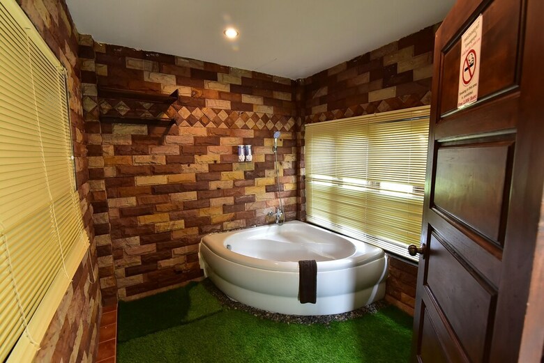 Hotel Achawalai By Pp