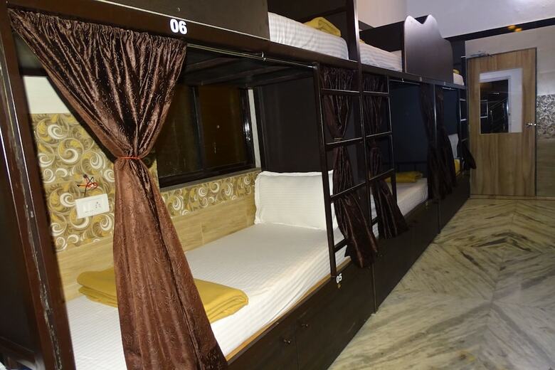 Hostal Sunshine Hostels