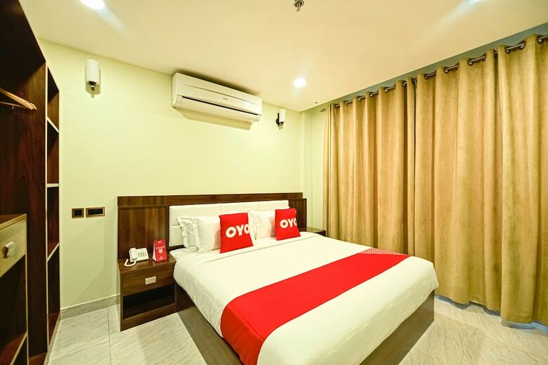 Oyo 118 Golden Crown Hotel