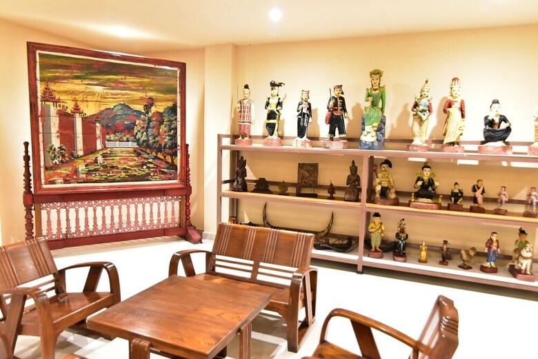 Hotel New Sorot House