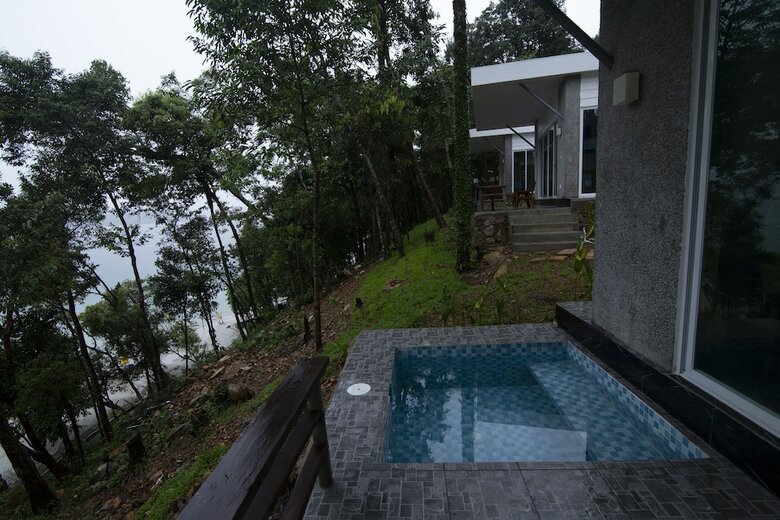 Hotel Pearl Resort