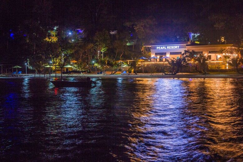 Hotel Pearl Resort