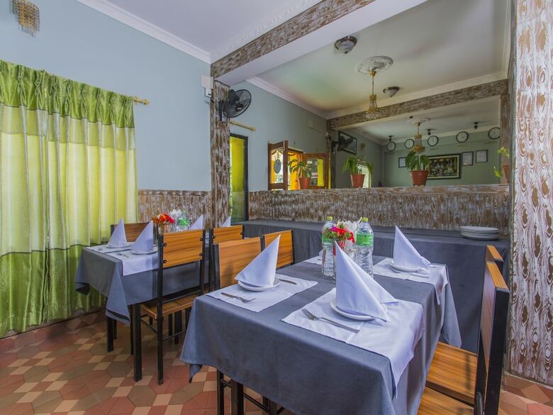 Oyo 173 Hotel Dream Inn