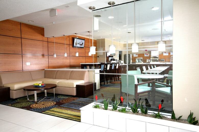 Hotel Holiday Inn Express Adrian