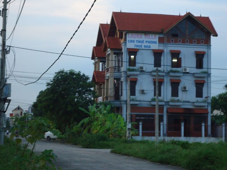 Hostal Laura Villa Homestay & Backpackers - Hostel