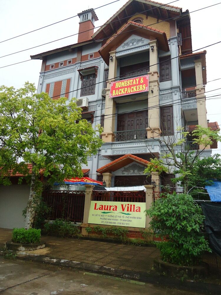 Hostal Laura Villa Homestay & Backpackers - Hostel