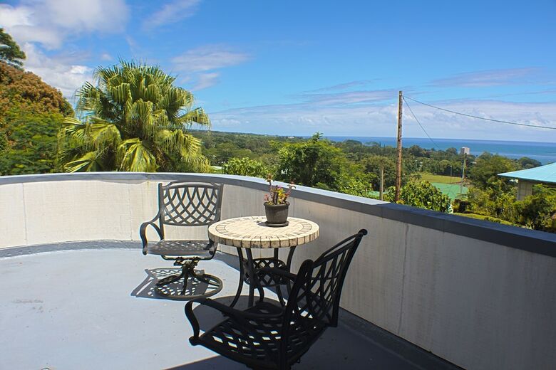 Hilltop Vacation Rental