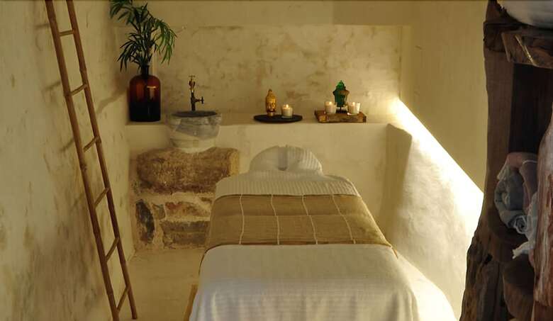 Hotel Leone Guesthouse