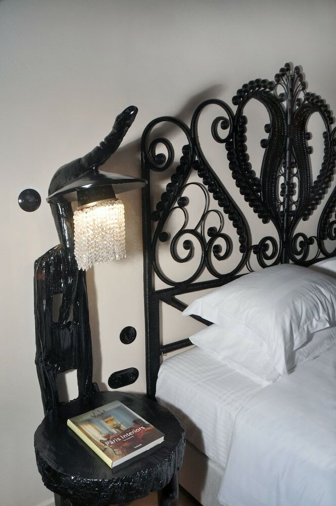 Hotel Leone Guesthouse
