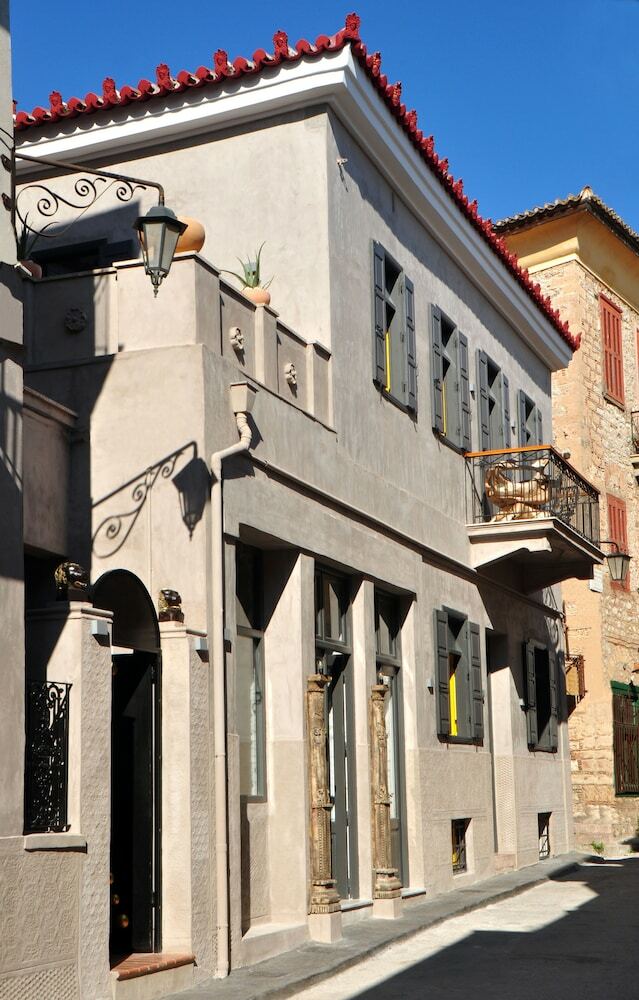 Hotel Leone Guesthouse
