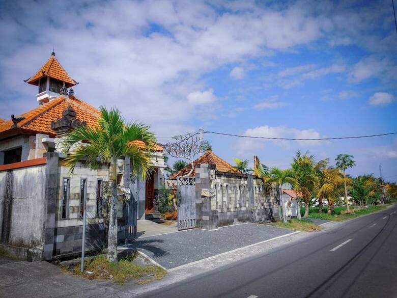 Hotel Sridhana House