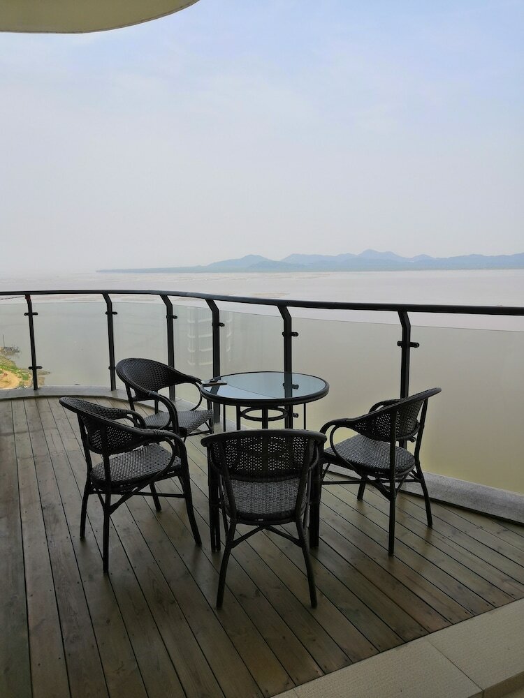 Sea Orchid Apartment