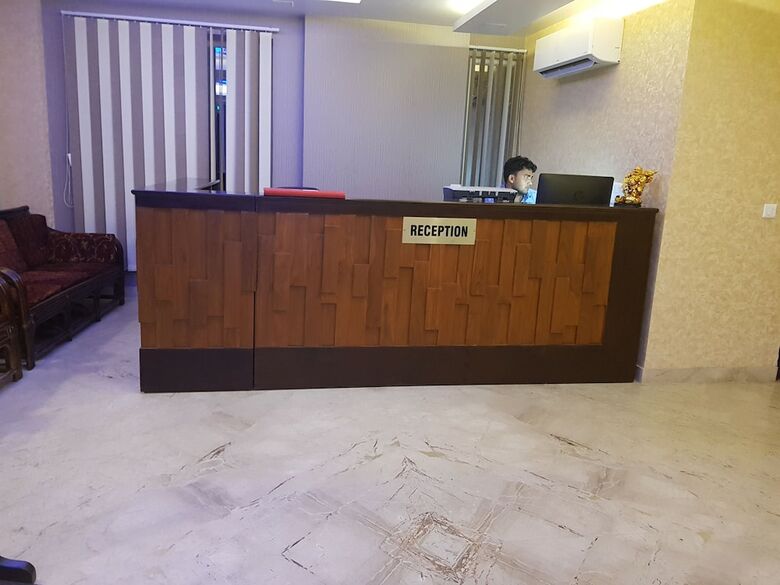 Hotel Mira International