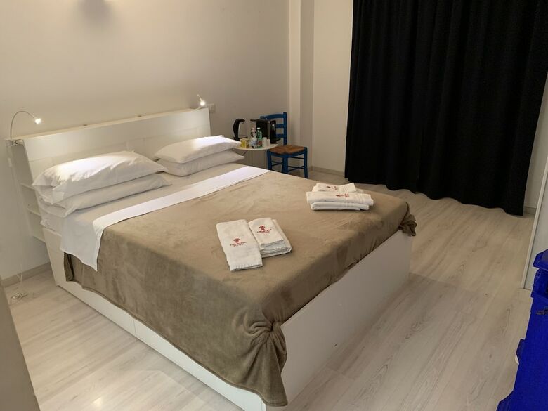 Hotel Tiburtina Suites