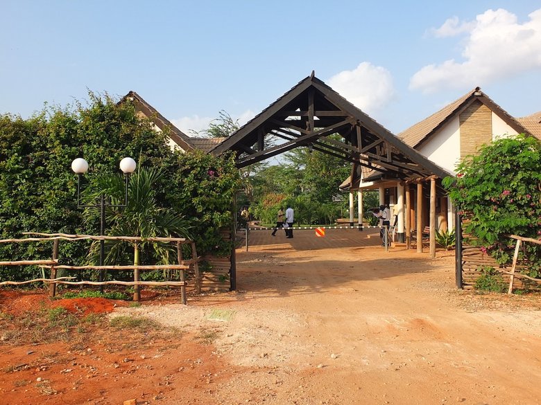 Bed & Breakfast Afrika Lodges - Voi