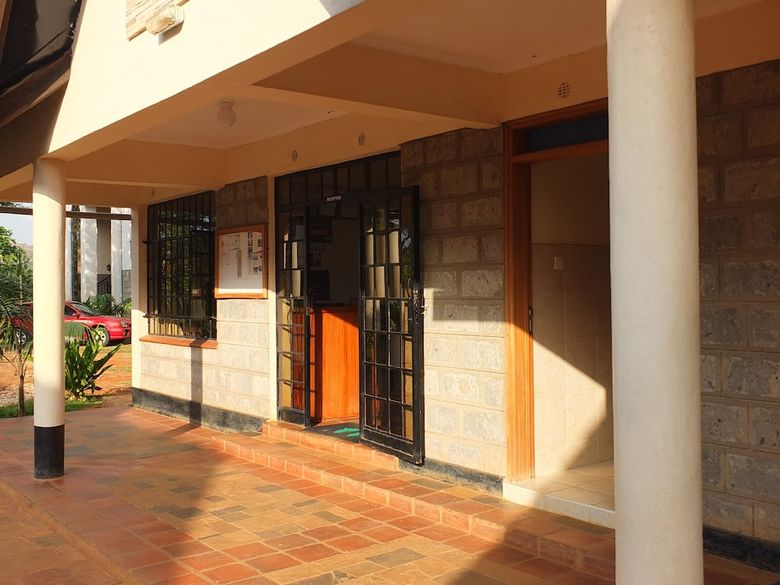 Bed & Breakfast Afrika Lodges - Voi