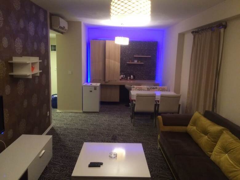Hotel Sefa House