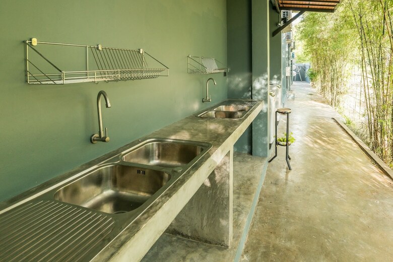 Hostal Link Hostel Aonang - Adults Only
