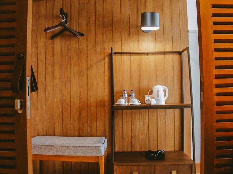 Blackbird Hotel