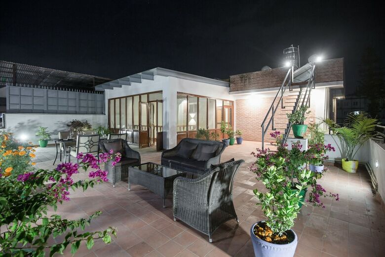 Hotel Timber House
