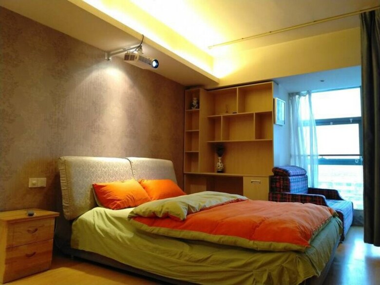 Nanjing Zeyi Projector Apartment