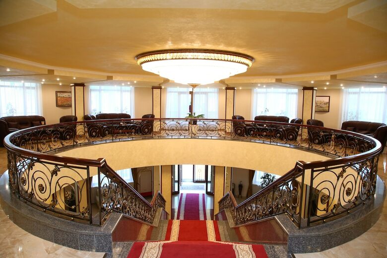 Hotel Multi Rest House