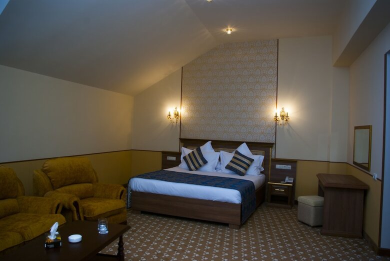 Hotel Multi Rest House