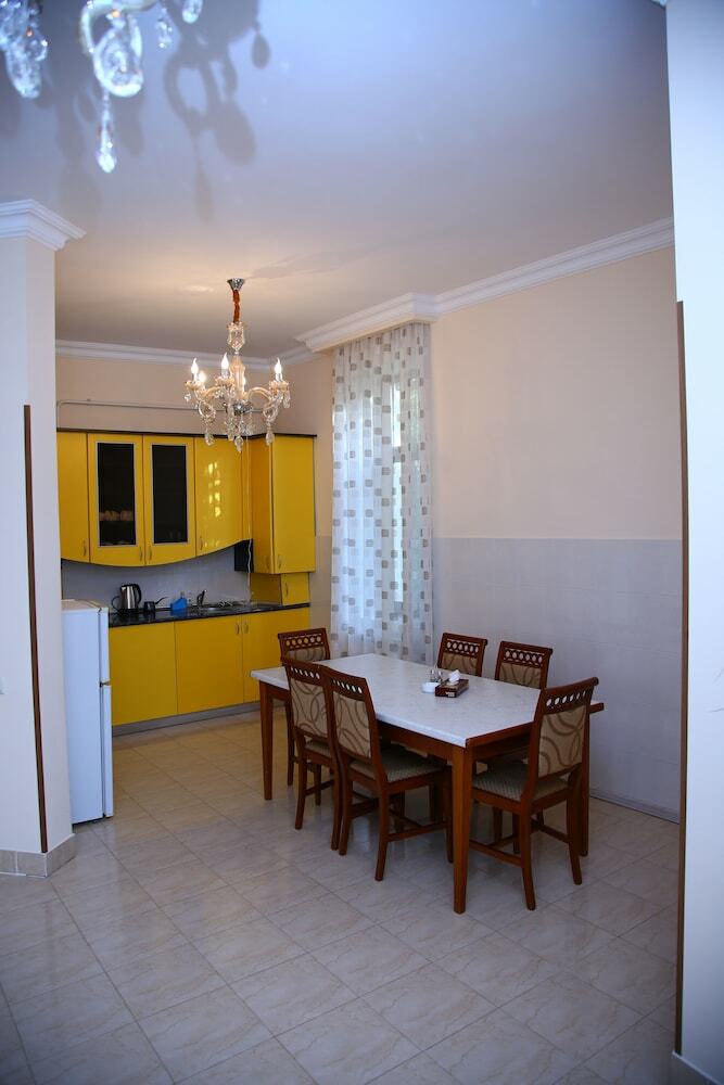 Hotel Multi Rest House
