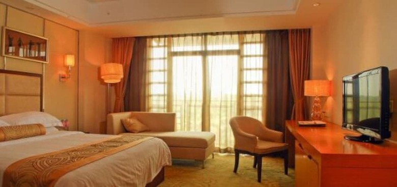 Aoyuan Golf Hotel