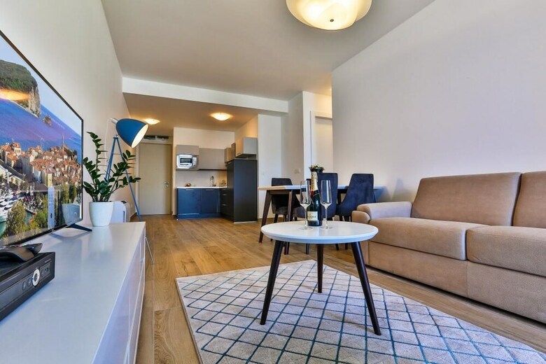 Aparthotel Royal Gardens Apartments