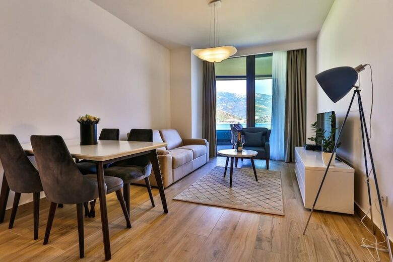 Aparthotel Royal Gardens Apartments