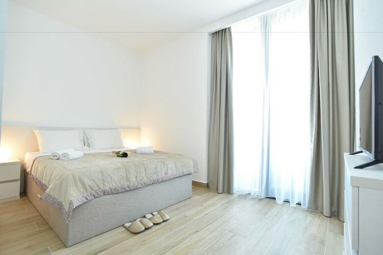 Aparthotel Royal Gardens Apartments