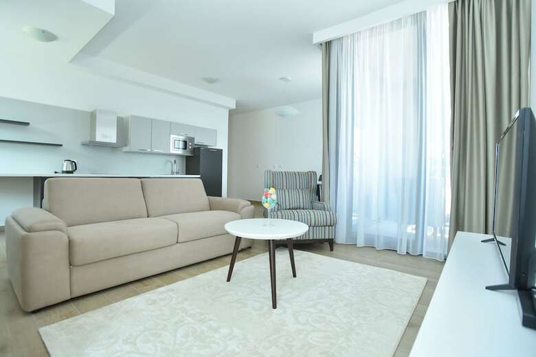 Aparthotel Royal Gardens Apartments