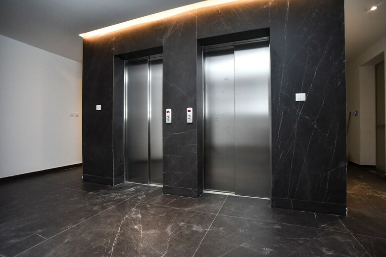 Aparthotel Royal Gardens Apartments