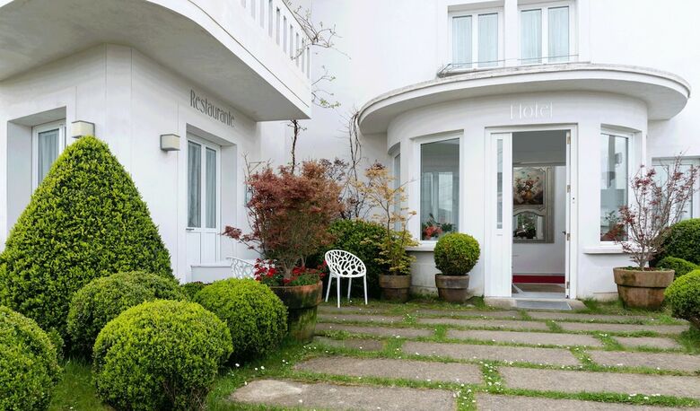 Hotel La Casa de Las Camelias