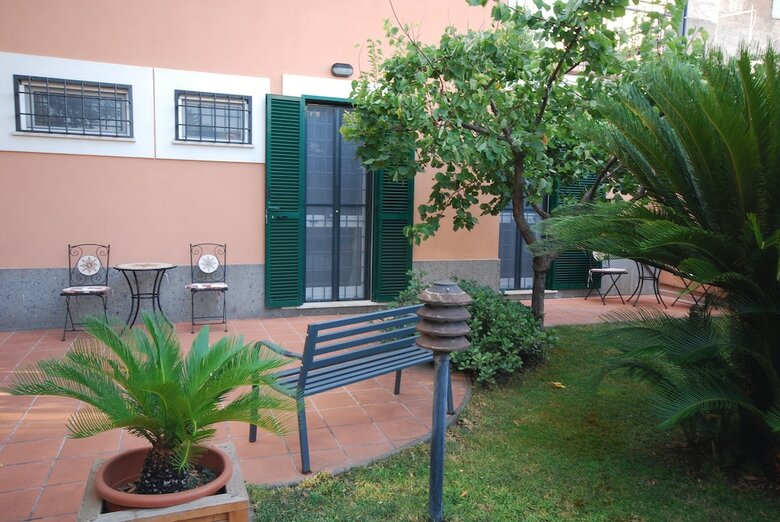 Hotel L'oasi Al Pigneto - Guest House