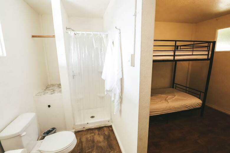 Hostal Central Maui Hostel