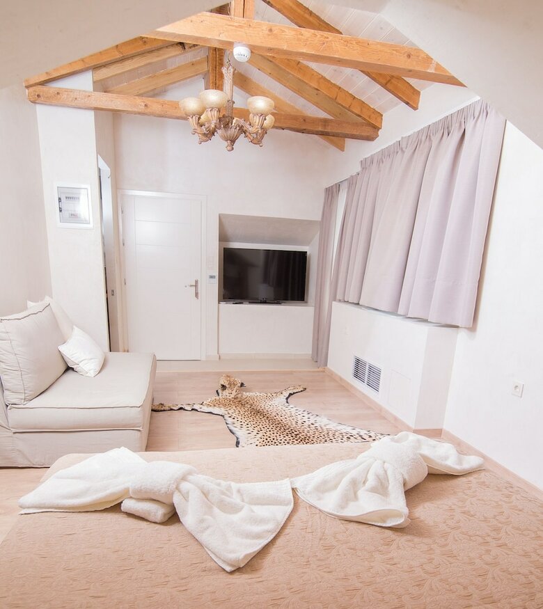 Hotel Panellinion Luxury Rooms