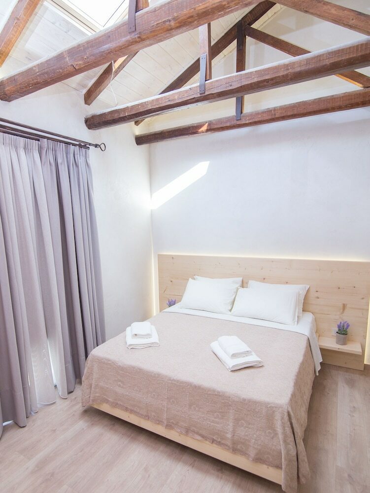 Hotel Panellinion Luxury Rooms