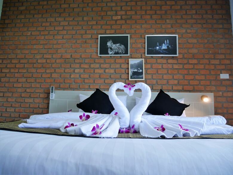 Hotel Charin Village