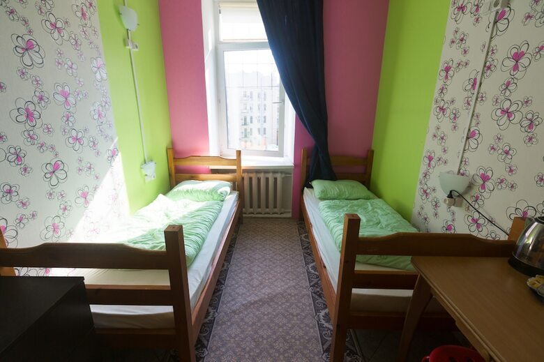 Hostal Hostel Time At The Red Gate