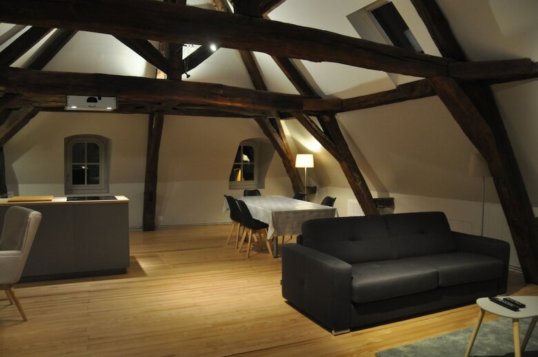 Apartamento Clos St Eus�be Appartement C?ur de Ville