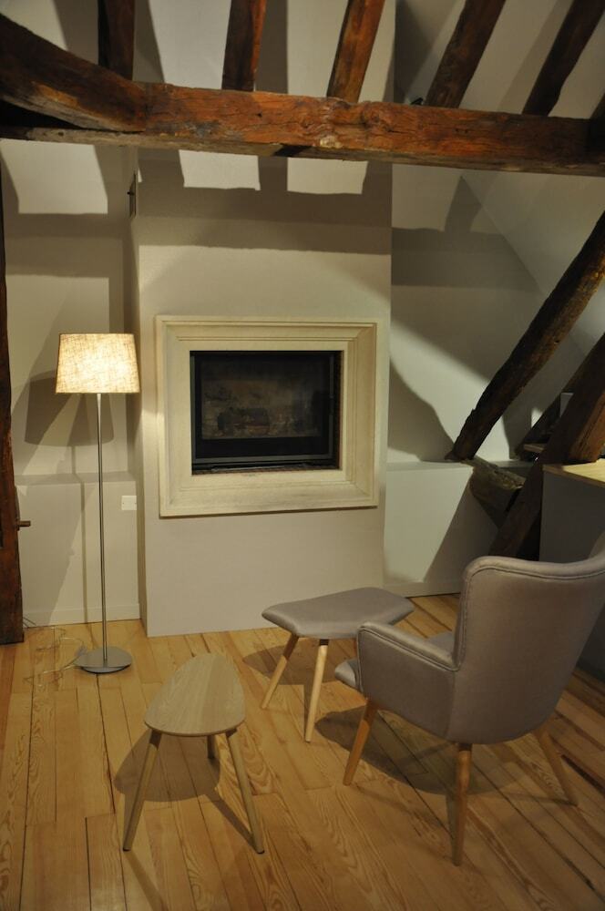 Apartamento Clos St Eus�be Appartement C?ur de Ville
