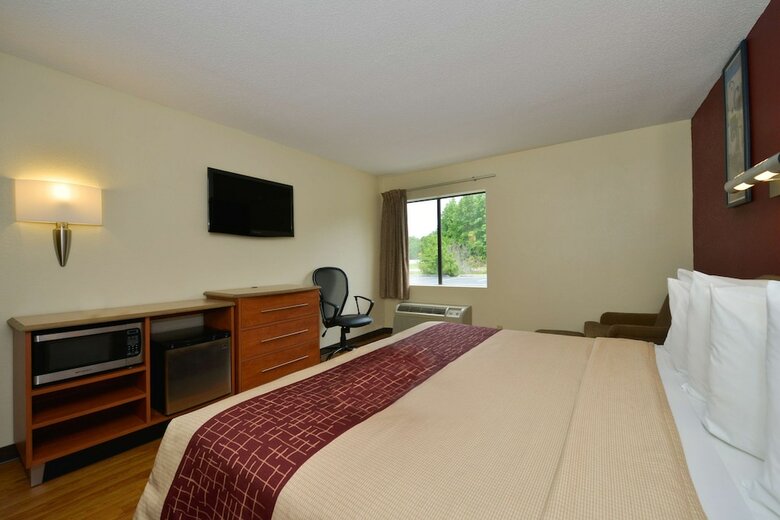 Hotel Red Roof Inn & Suites Savannah Gateway