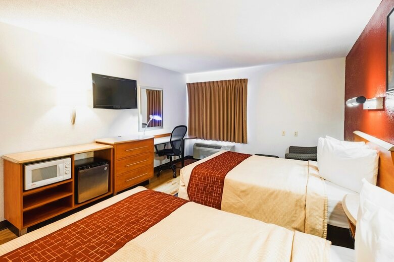 Hotel Red Roof Inn & Suites Savannah Gateway
