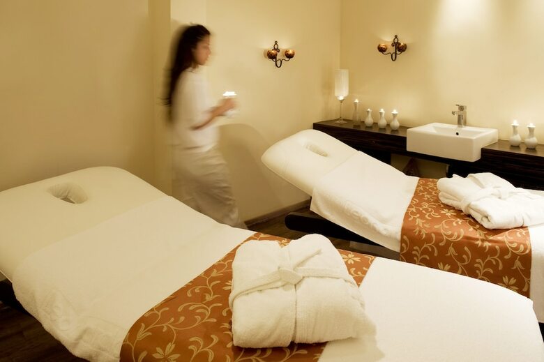 Leonardo City Tower Hotel Tel Aviv