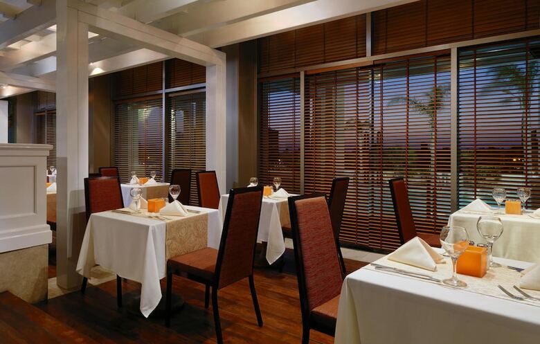 Leonardo City Tower Hotel Tel Aviv